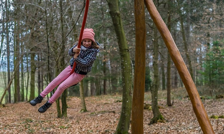 SO SCHAFFT IHR MEHR DRAUSSEN-ZEIT: spielplatztreff.de/blog/2019/11/2…