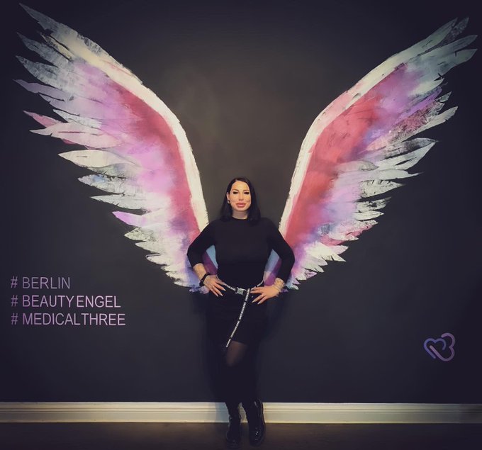 &bdquo;WERBUNG&ldquo; 2 days ago i pumped my lips up again @ MedicalThree Berlin. The results are so amazing. I&lsquo;m<a href="/tag/sex"class="tags"><span>#sex</span></a><a href="/tag/porn"class="tags"><span>#porn</span></a><a href="/tag/berlin"class="tags"><span>#berlin</span></a><a href="/tag/barbie"class="tags"><span>#barbie</span></a><a href="/tag/addict"class="tags"><span>#addict</span></a><a href="/tag/fuck"class="tags"><span>#fuck</span></a><a href="/tag/anal"class="tags"><span>#anal</span></a>