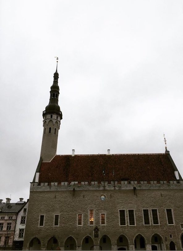 patrickjobst's tweet photo. Fühle mich bereits nach einem Monat sehr gut aufgehoben hier in Tallinn. Wurde mit offenen Armen empfangen, vielen Dank an  @AustriainEE https://t.co/FYpNJlok49