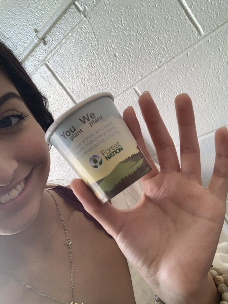 ForestNation's tweet image. &quot;Plant a tree to give life&quot; 💚 #treepost forestnation.com/you-plant-tree… 🌱 #youplantweplant #treestories #greenevents