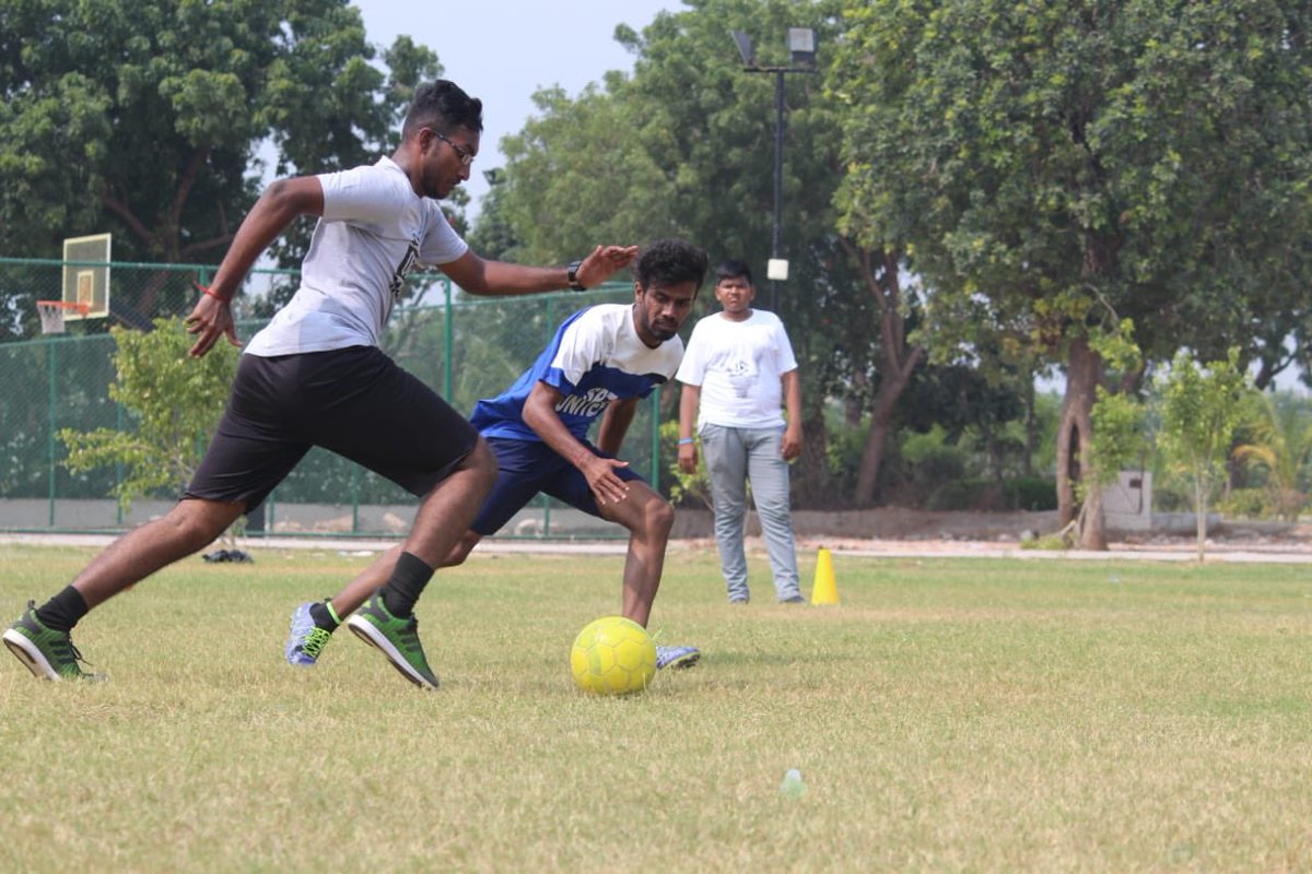 spe_pdeu's tweet photo. The fifth edition of PSF witnessed a mind-boggling formal and informal events. The chapter conducted Futsal, an informal football match played in a team of 5. The atmosphere was filled with utmost thrill & enthusiasm & teams expressed exemplary sportsmanship.
#PSF19 @SPEtweets https://t.co/X55XMDBRZz