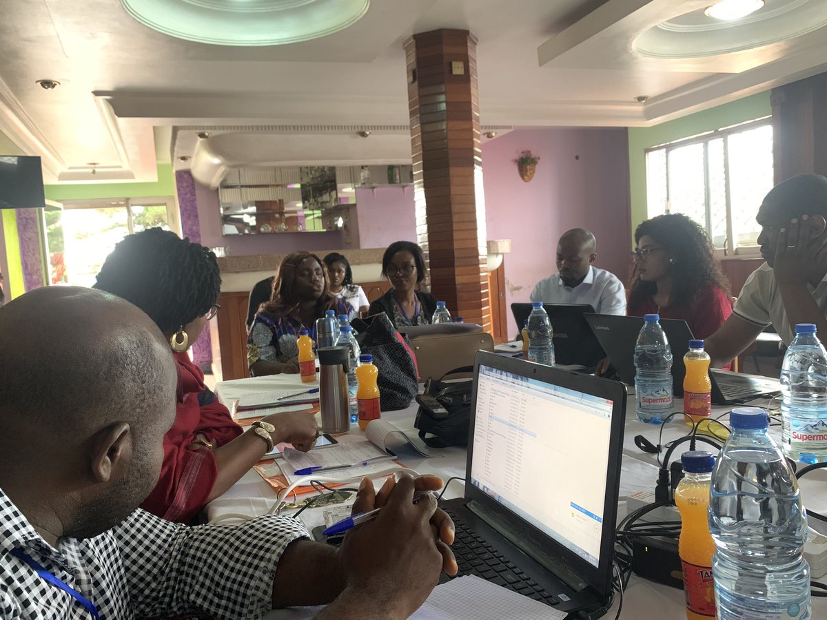 ebase_africa's tweet photo. #PIRL institue plenary of this morning with Ms Goodness a lady with #VisualImpairment talks about how #ICT takes her above barriers. Amazing how ICT can facilitate access for #PWD @CNIB @okwen @LMbibeh @Lynn_Bamenda @Nainmirayuh https://t.co/ODCwMVAFrl