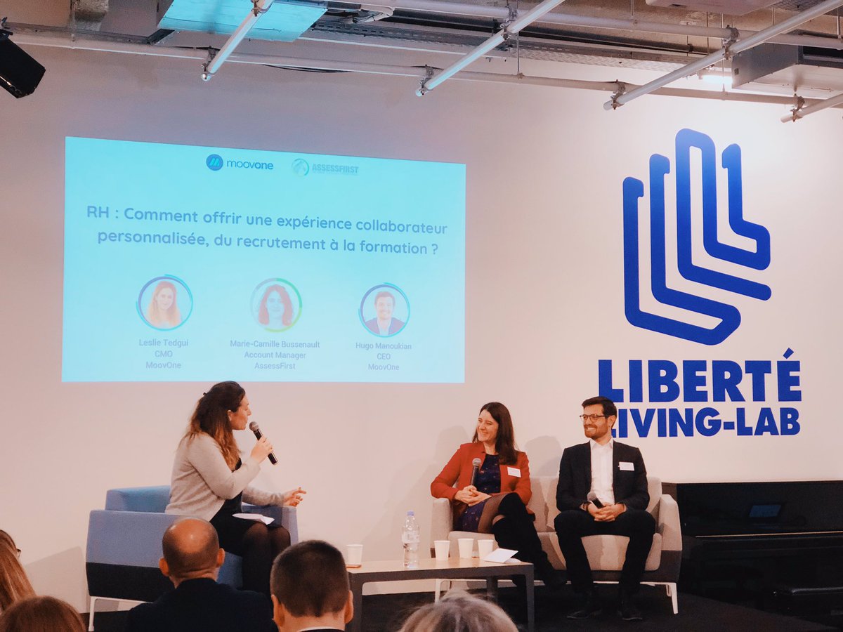 AssessFirst's tweet image. Le talk commence par la présentation des speakers : Marie-Camille #AssessFirst, Hugo et Leslie de #MoovOne