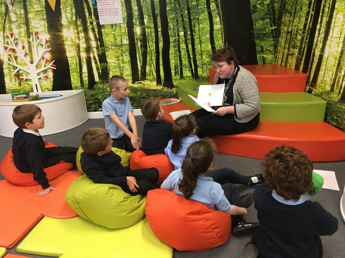 St. Margaret's R.C. PS (@stmargaretrcps) on Twitter photo P1/2 listened to a story in Scots and played a game with Scots words. Can you see them ‘lowpin’? #BookWeekScotland <a href="/scottishbktrust/">Scottish Book Trust</a> <a href="/MidLibraries/">Midlothian Libraries</a> P1/2 listened to a story in Scots and played a game with Scots words. Can you see them ‘lowpin’? #BookWeekScotland <a href="/scottishbktrust/">Scottish Book Trust</a> <a href="/MidLibraries/">Midlothian Libraries</a>