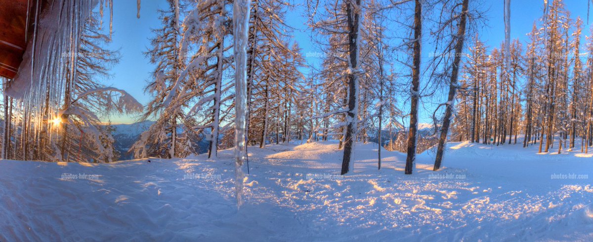 Winter is coming, couvrez vous bien !
#valberg #cotedazurfrance #visitcotedazur #neige #glace #hiver #ski #loisirs #lovevalberg #snow #winteriscoming <a href="/VALBERGAlpesSud/">VALBERG</a>