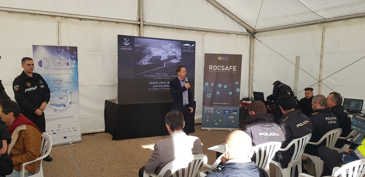 The Sauron coordinator <a href="/RafaCompany1/">Rafa Company</a> presenting the project in #SauronSaguntoDemo