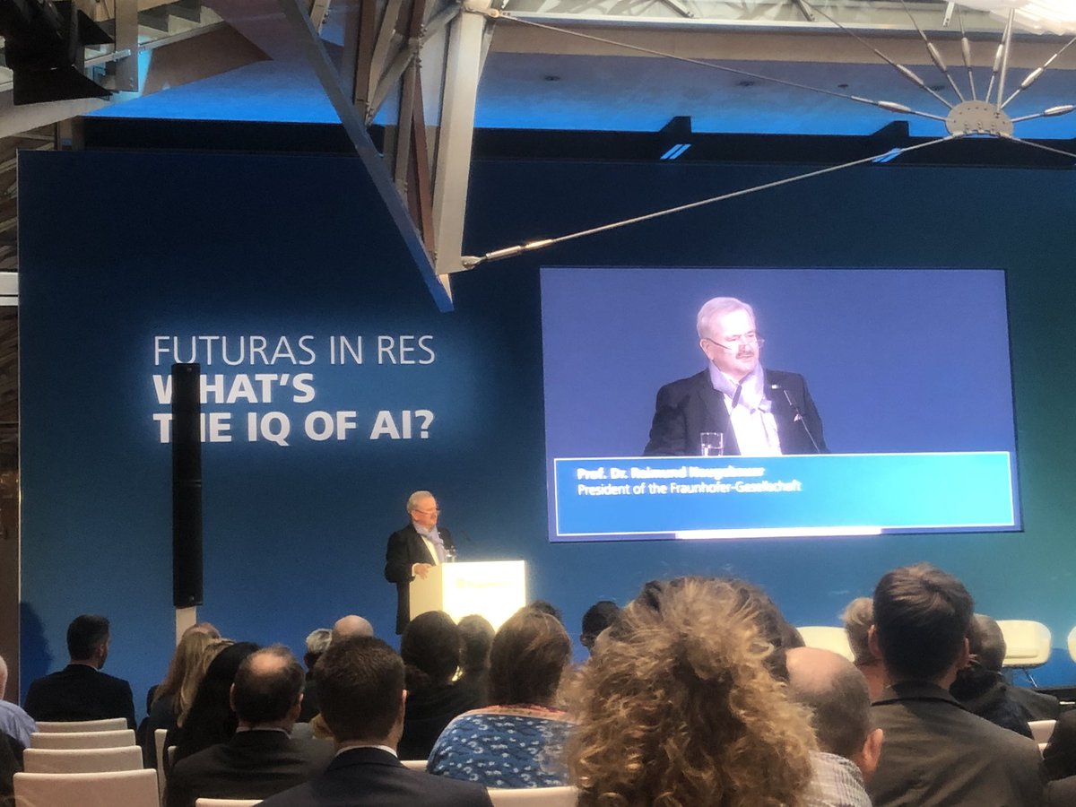 Excited to find out about future potentials and AI applications and getting to know fellow Fraunhofer experts in the next two days. #whatsnext #futurasinres