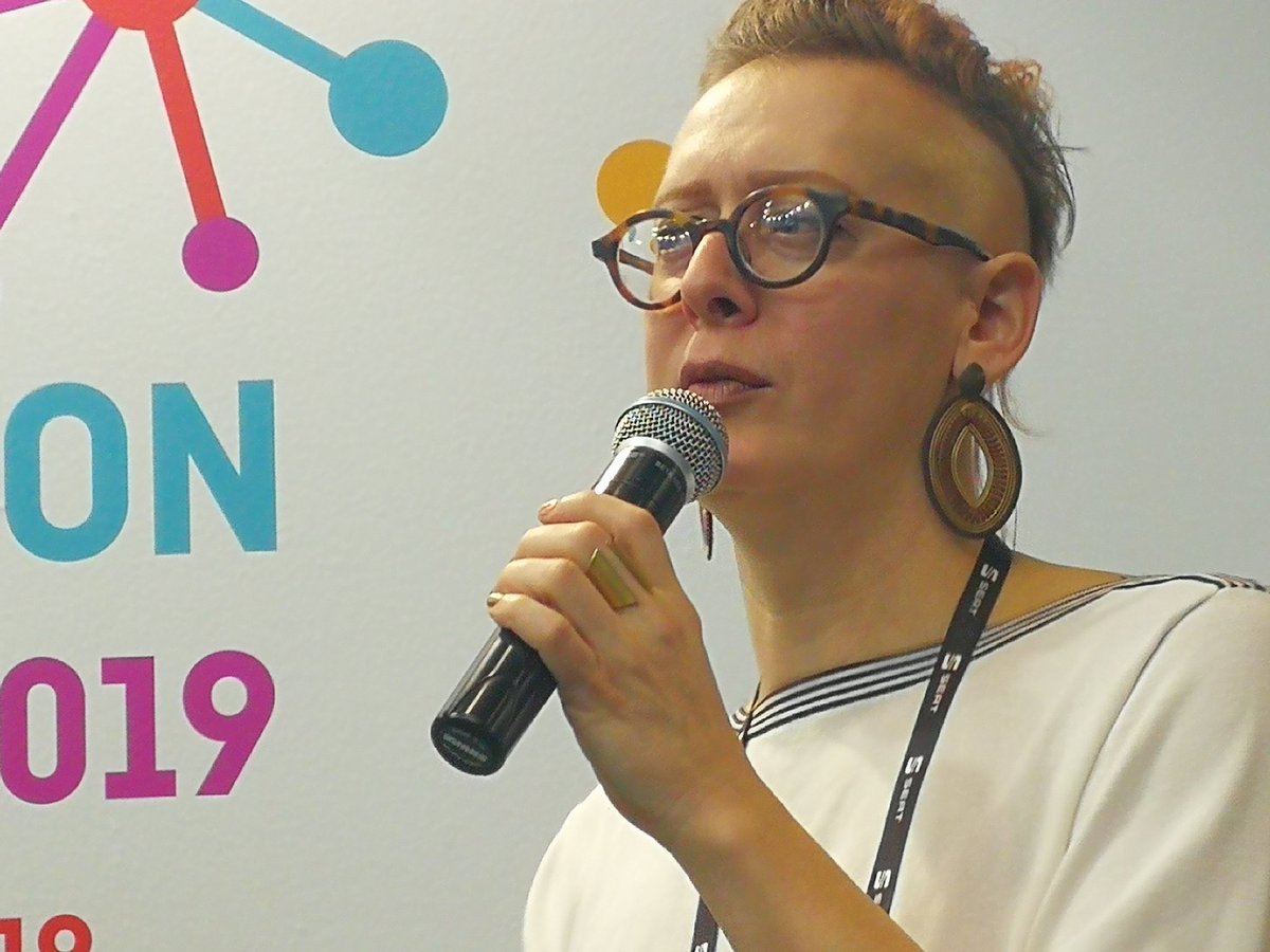 SchulbaumO's tweet image. Practitioners reimagine the landscape of technology for justice and equity. @schock at #SharingCitiesAction19 #DesignJusticeNetwork #wilderparticipation