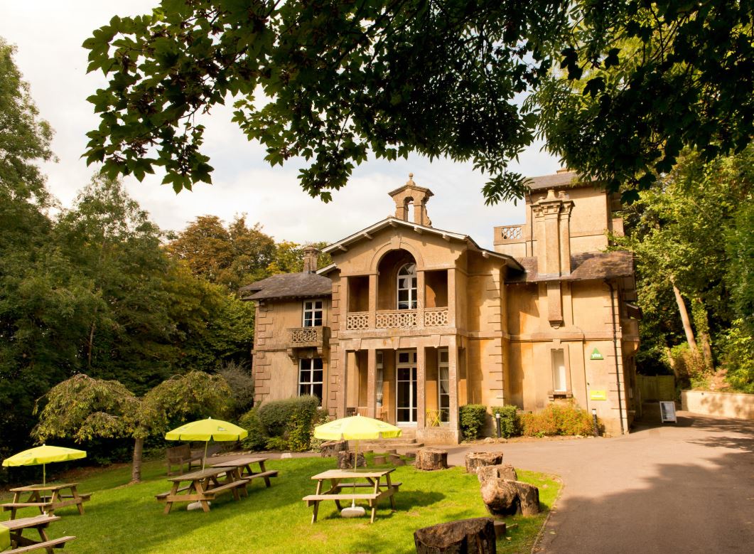 Get 20% off stays at YHA Bath this winter. Book now ⬇️

ow.ly/tN2D50xbH7W
