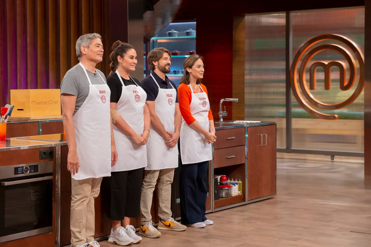 📊#Audiencias  #MCCelebrity 4, lo más visto en prime time con su segundo mejor dato: más de 2,5 millones y 20,8%, en 
<a href="/La1_tve/">La 1</a> <a href="/MasterChef_es/">MasterChef</a> Los finalistas son: <a href="/Borisizaguirre/">Boris Izaguirre</a> <a href="/Tamara_Falco_/">Tamara Falcó</a> <a href="/FELIXGOMEZactor/">FÉLIX GÓMEZ</a> y @vickymberrocal 👏👏👏👏