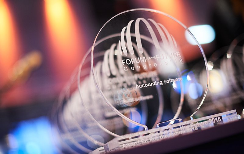 WoltersKluwerBE's tweet photo. Ook dit jaar vallen we in de prijzen op het #FFFcongres met een award voor Best Publisher en Best Databank voor #monKEY. Bedankt aan alle stemmers en de stichting voor deze mooie prijzen en erkenning! #soproud Meer info via https://t.co/MorFrU62TD https://t.co/s44uocn7GV