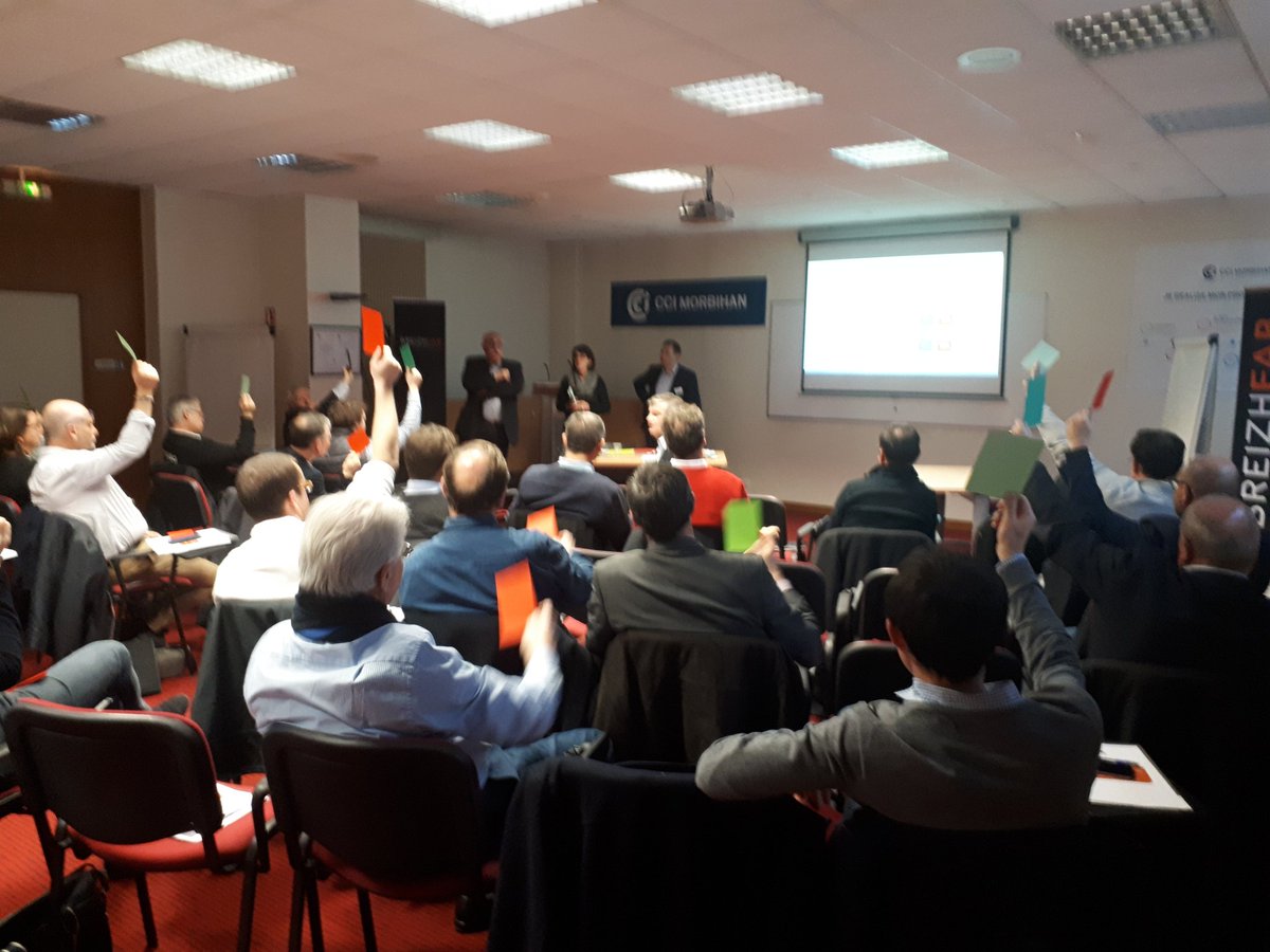 breizh_fab's tweet photo. #CDIB #Rencontreprospective Analyse de signaux collectés sur l'environnement de l'entreprise, échanges et découverte de nvx marchés. @breizh_fab @regionbretagne @bretagnegouv @CetimFrance @UIMMBretagne  @CCIRBretagne @IMAUPERTUIS @La_FIM @PlastiOuest https://t.co/Gl0ieMhmHt