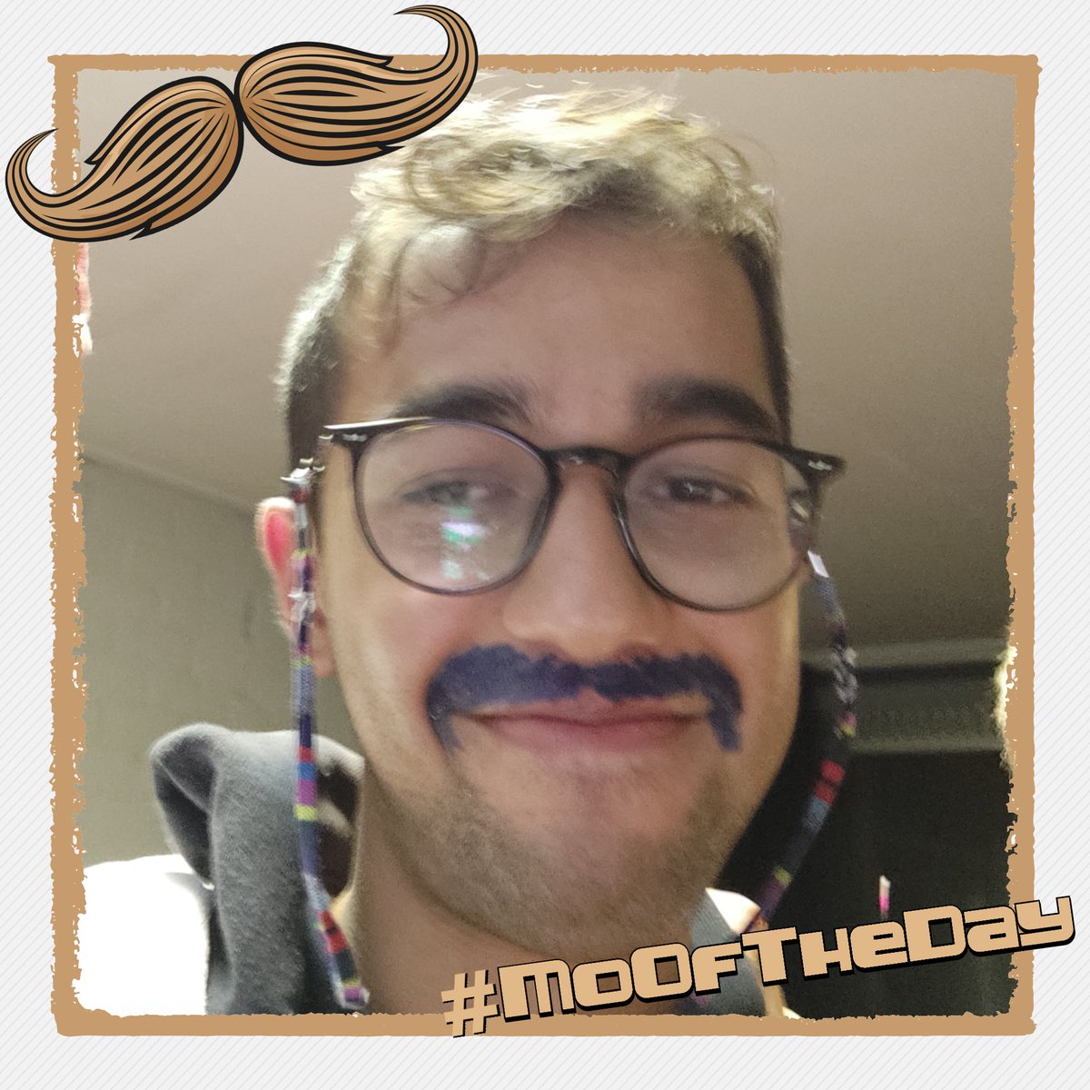 UniklinikAachen's tweet image. Der Samstags-#MoOfTheDay gehört Faaiz, Medizinstudent an der RWTH Aachen. Hoffentlich ging der Filzer wieder gut runter 😉. Danke für deinen Einsatz für #Männergesundheit im #Movember. Habt alle einen schönen Samstag!