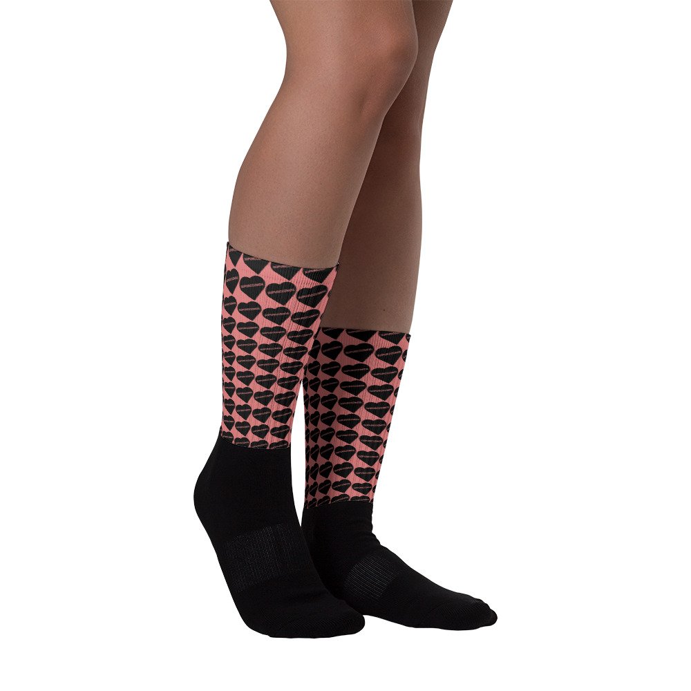 #supurcozmos #fits #footwear #streetstyle #streetwear #tshirts #clothing #accessories #socks #hats #hypebeast #fashion SUPURCOZMOS Sweet Heart Socks https://supurcozmos.com/index.php/product/supurcozmos-sweet-heart-socks/ …