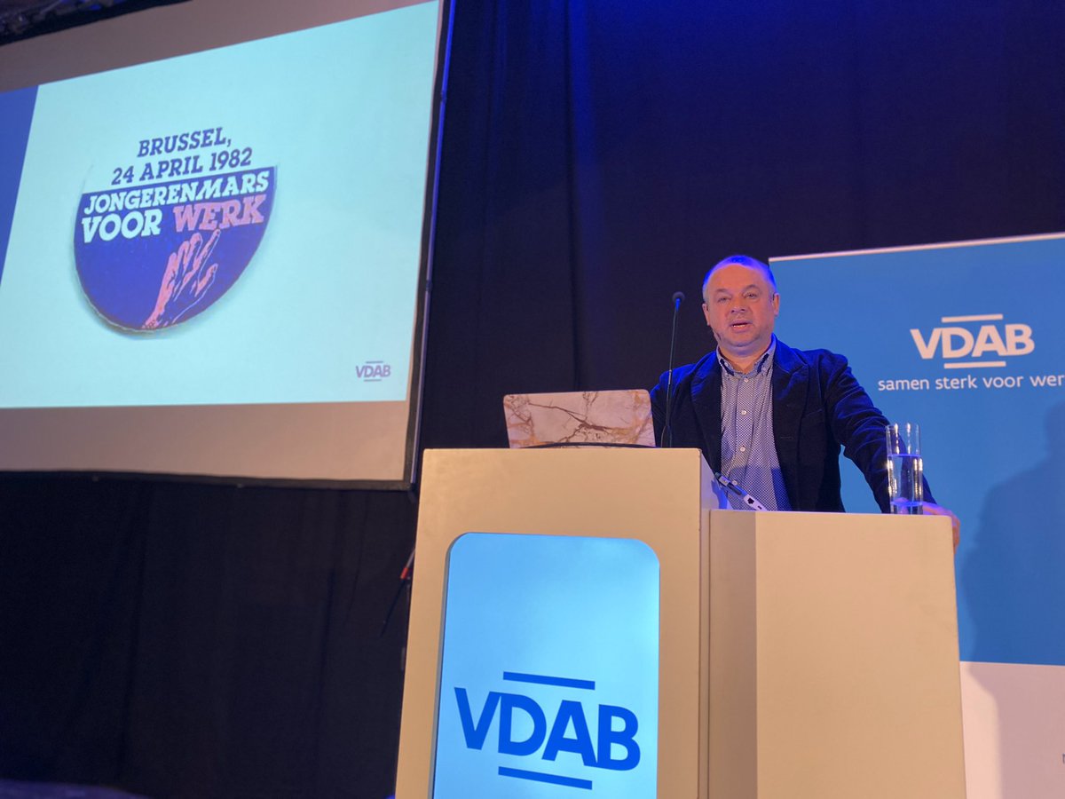 Welkomstwoord en introductie door Johan Viaene Provinciaal Directeur Vlaams-Brabant 
 #vdab #samensterkvoorwerk #herfstseminarie #tervuren #koloniënpaleis