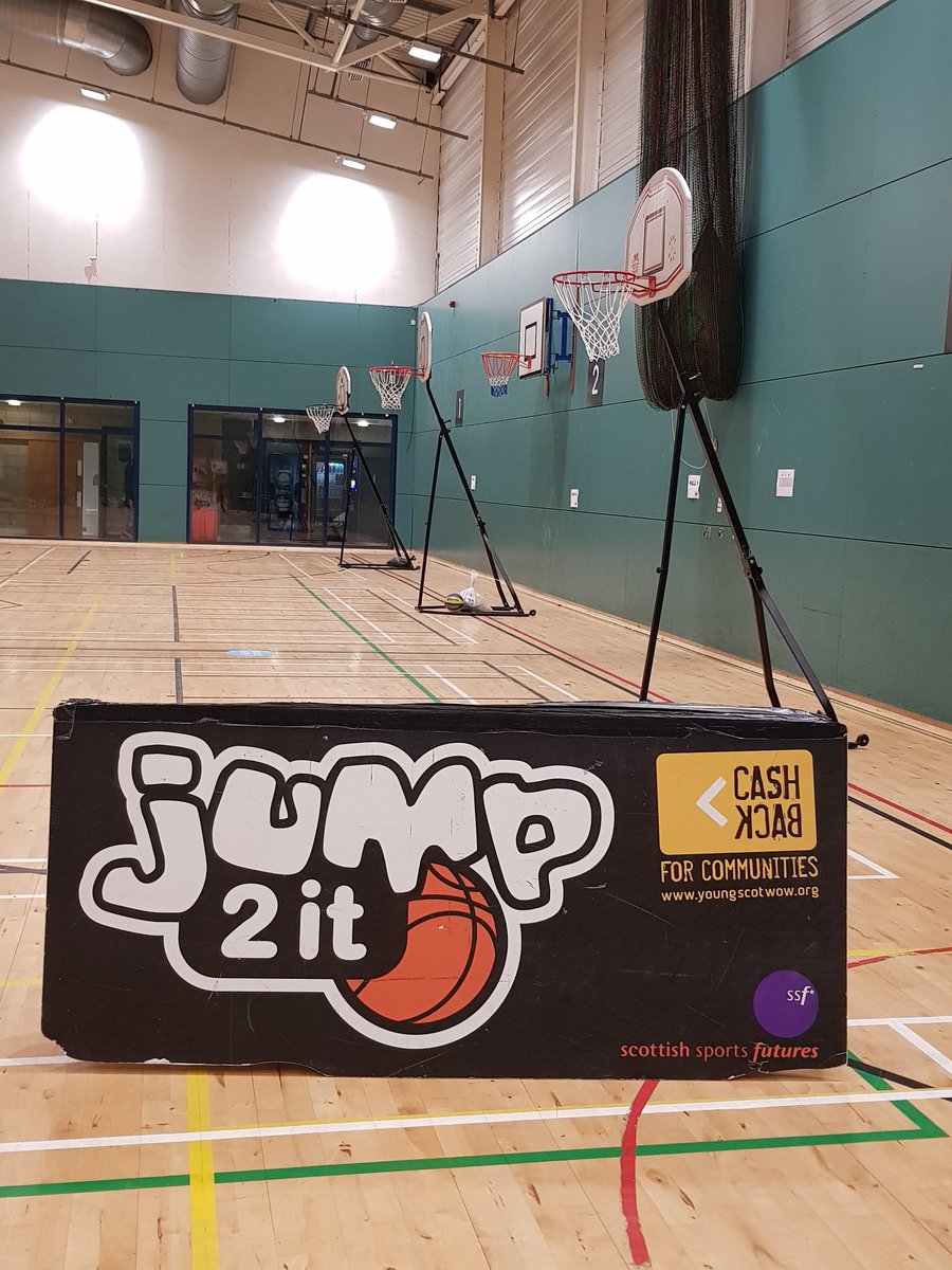 All set for the @Jump2it_SSF tournament! Looking forward to lots of basketball. This morning we have pupils from @WallacewellPS @SunnysidePri @BankheadGCC
@StGeorgesG52
@StPhilomenasRC
&& @StRoLSport

@SSF_2000
@rocksglasgow
#j2itournament #changinglivesthroughsport