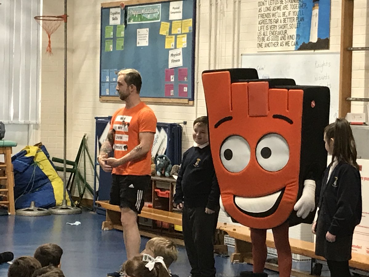 Strider is visiting Ferryden today. Top school this week for numbers of children walking to school! 🏃🏻‍♀️#livingstreets