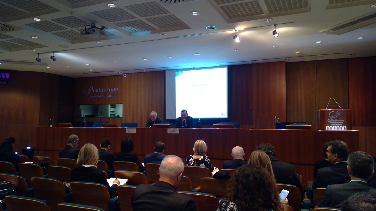 SriEvent's tweet photo. it's not a matter of choice for #pensionfunds to invest in a sustainable way: simply they #MUST do it, says @GiulioRomani1 

#settimanasri #FinalDay #PrevidenzaSRI #ItalianSRIweek #sustainablefinance #sri #esg https://t.co/qqjTEgRTHg