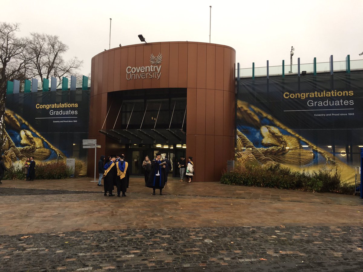 kranderee's tweet photo. Happy graduation today to all @covcampus @CovUniFBL @covbusschool 👩‍🎓👨‍🎓 https://t.co/KSssaz2JEK