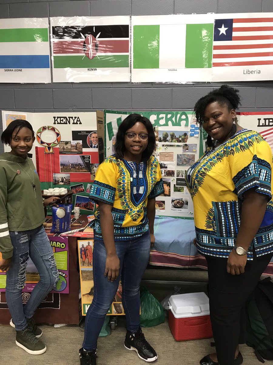 Twins <a href="/LeamanJH/">Leaman Junior High</a> cultural diversity fair <a href="/LamarCISD/">Lamar CISD</a>