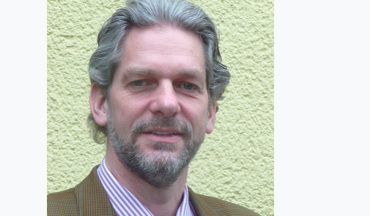 photovoltaik's tweet photo. Von Buquoy neuer Chef des Solarverbands QVSD: Pünktlich zum Start des Forums Neue Energiewelt 2019 in Berlin begrüßt der QVSD einen neuen Geschäftsführer. Carl-Georg Graf von Buquoy arbeitet bei der Energieagentur NRW und leitet dort das Themenfeld… https://t.co/XQjMMFrho2 https://t.co/qngvriAEDD