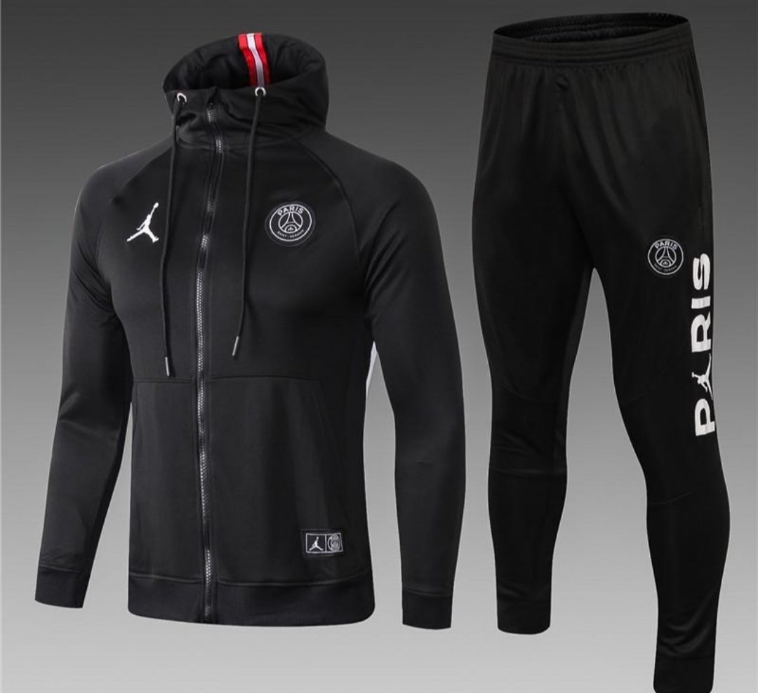 Navashop1's tweet photo. Disponemos del chandal PSG x Jordan.

Mas información acerca del producto por MD. 

📩📩 https://t.co/rkKfjK3jCl
