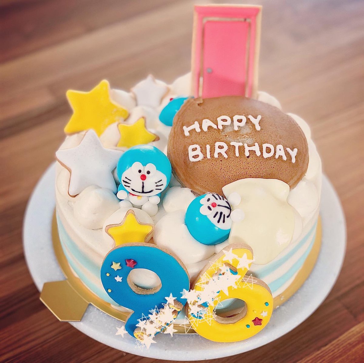 Ten Ten ドラえもんケーキ どこでもドアは開くのです どら焼きに入ってるドラちゃん 入れる際にどら焼きが破れる事件発生 ドラえもん バースデーケーキ どこでもドア マシュマロフォンダント アイシングクッキー どら焼き Ten Ten ドラえもんケーキ どこでもドアは開くのです どら焼きに入ってるドラちゃん 入れる際にどら焼きが破れる事件発生 ドラえもん バースデーケーキ どこでもドア マシュマロフォンダント アイシングクッキー どら焼き