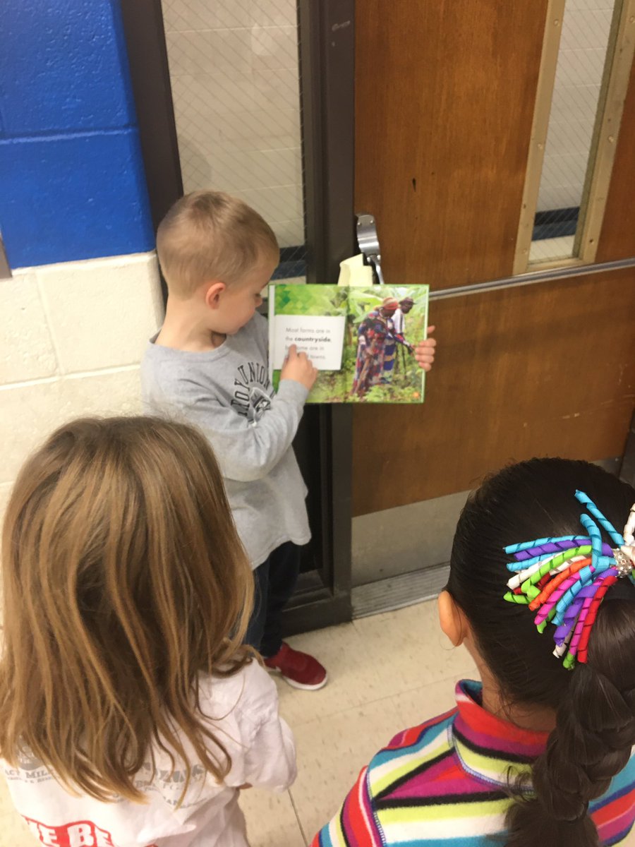SZemmer2's tweet photo. Nonfiction reading museum!  2nd graders sharing their knowledge with 1st graders!  @MrsHeld_TU #TroyUnion #OneTROY #tcrwp https://t.co/xTVQD1hglK