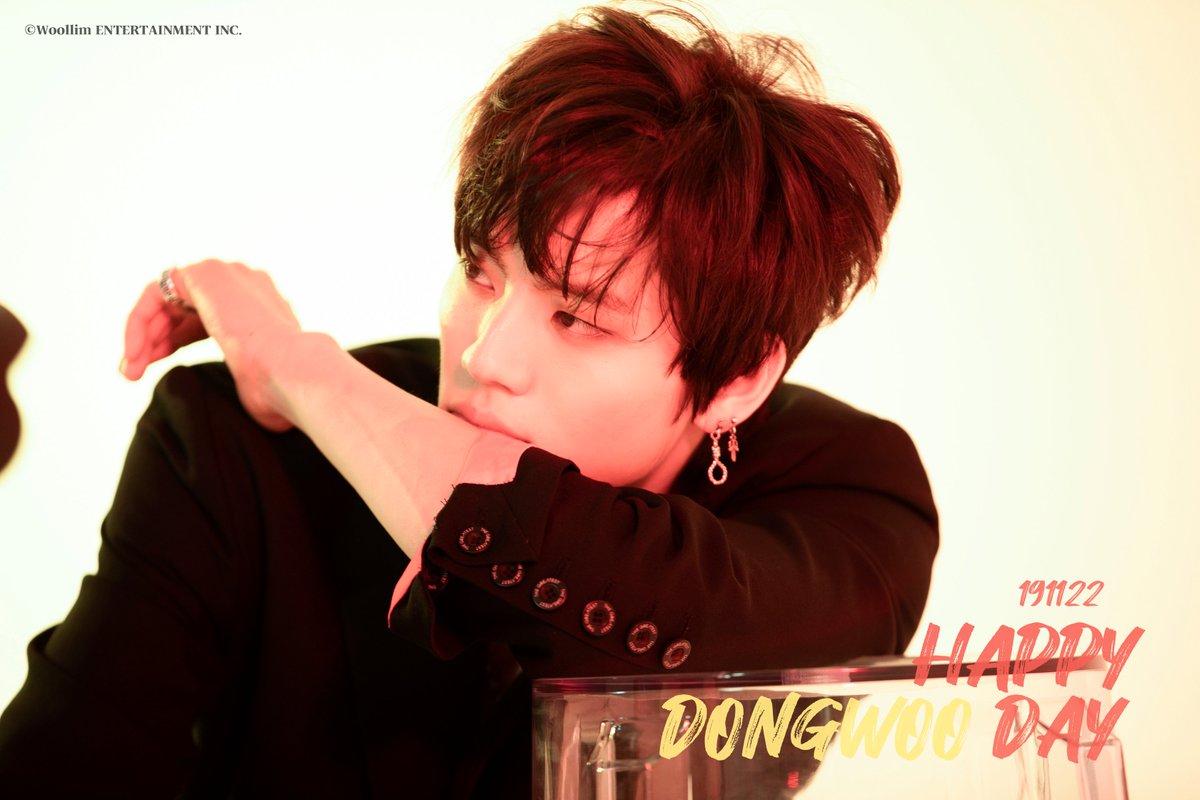 [#INFINITE] [🎂] 2019년 11월 22일 #장동우 군의 30번째 생일을 진심으로 축하합니다.

#HAPPYDONGWOODAY #오늘_하루는_동우를_닮아_맑음☀💗