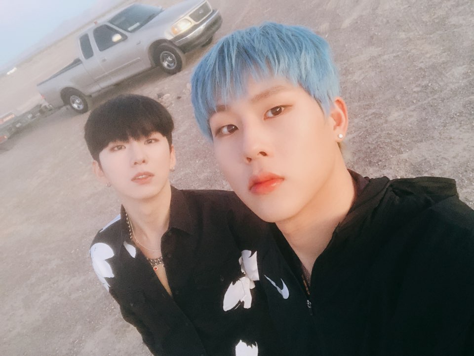 OfficialMONSTAX's tweet photo. [#주헌] 우리의 소중한 성대 켠이형 
생일 축하하고 무엇이든 뭐가 어떻게 되든 형이 행복하면 돼 알지? 오늘이 그 행복한 날 중에 하나였음 하고 태어나줘서 고맙고 열심히 하고 그런것도 좋지만 형 스스로 몸 잘챙기지만 더 챙겨~ 힘내고 Love you bro✌ #기현이로_가득_채울_오늘 https://t.co/r2Pms8eSSn