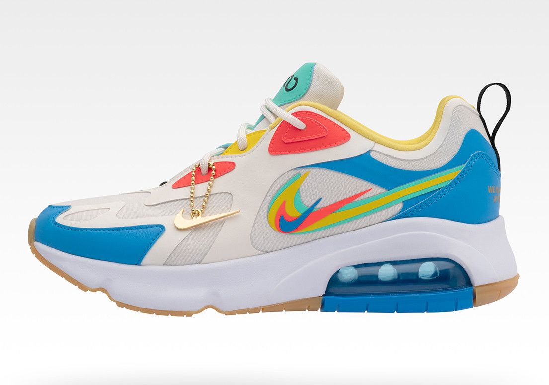 Zwart campagne auteursrechten KicksFinder on Twitter: "Ad: LIVE! Women's Nike Air Max 200 "Legend of Her"  Eastbay https://t.co/hu208suh5G Foot Locker https://t.co/BJVldLyYIn Champs  https://t.co/4WbsMyja0S https://t.co/dOkiG8Q0kg" / Twitter