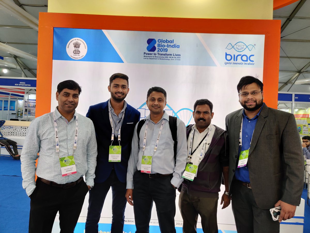 SamheelMohammad's tweet photo. with the BIRAC Team.
Thank you everyone. @BIRAC_2012 
For your support from the beginning till where this journey takes us. 
#HandRehab #OSINDMEDITECH
@GlobalBioIndia https://t.co/C9xmw4dLx8