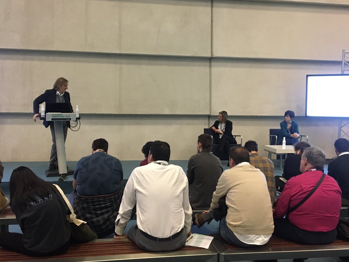 solidvirtual's tweet image. Hemos disfrutado de una maravillosa ponencia en la que @emilgarayar, Itziar @bilbaoport y Eztíbaliz  @FagorIndustrial han explicado los casos de éxito realizados con #4Pe0ple. 
Muchas gracias por confiar en nosotros y en nuestro trabajo 😊