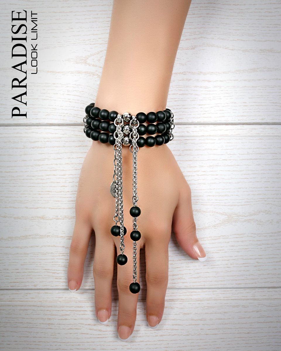 LookLimit's tweet photo. SUGAR BLACK BRACELET
Un sueño hecho realidad… te presento uno de mis últimos diseños, el brazalete SUGAR BLACK. Sofisticado y atrayente para una noche muy especial…! LOVE IT?
#fashionbracelets #diseñosunicos #joyasqueenamoran #looklimit #bynikastone #gemasnaturales #handmade https://t.co/G5CawPIpIC