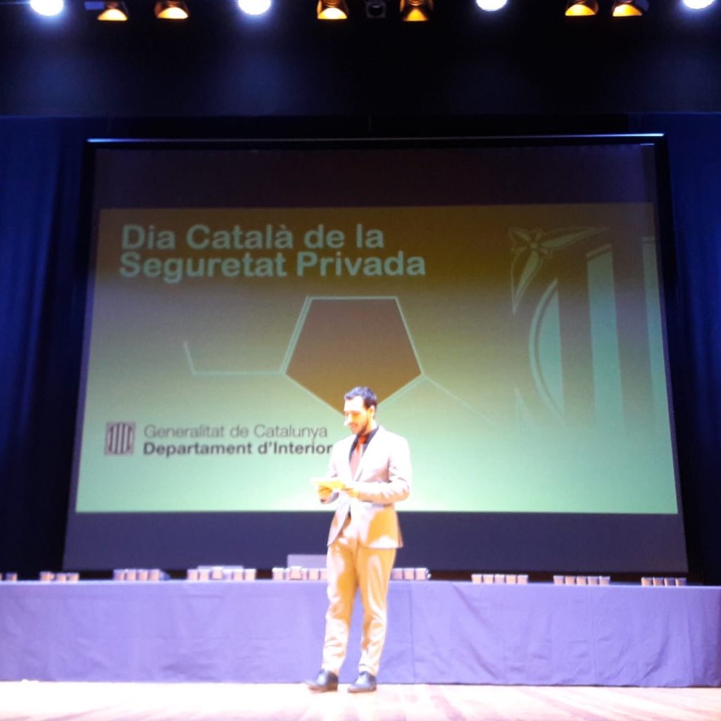 codpcat's tweet image. El @codpcat participa, un cop més, en el &quot;Dia català de la Seguretat Privada&quot;, que se celebra a Terrassa. L&apos;alcalde de la ciutat, Jordi Ballart, ha estat l&apos;encarregat d&apos;obrir l&apos;acte. #detectius #seguretat