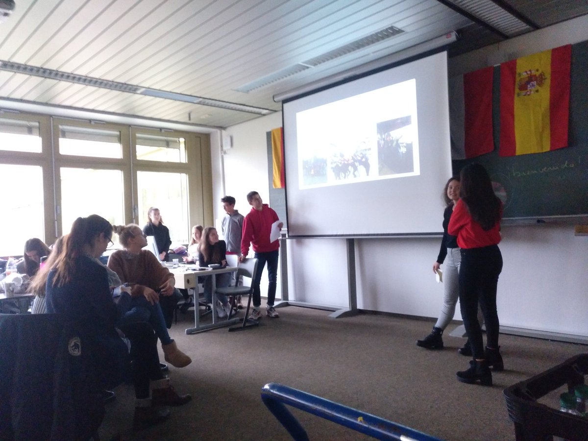 Wrap-ap-day: presentations on each day by our students #ErasmusPlus #europeseyes