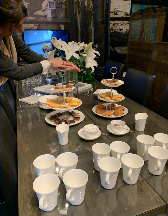 Catchpole & Rye (@catchpoleandrye) on Twitter photo We are delighted to be hosting the Worshipful Company of Plumbers this morning for a tour of our Pluckley Showroom & Workshop.
<a href="/PlumbersCompany/">The Worshipful Company of Plumbers</a>
#plumbing #victoriandesign #history #ancientindustry We are delighted to be hosting the Worshipful Company of Plumbers this morning for a tour of our Pluckley Showroom & Workshop.
<a href="/PlumbersCompany/">The Worshipful Company of Plumbers</a>
#plumbing #victoriandesign #history #ancientindustry