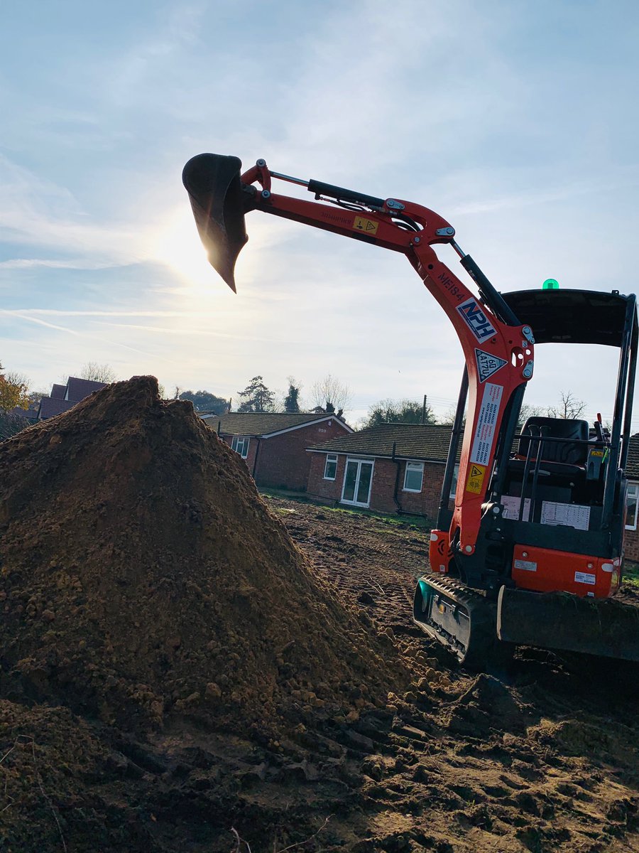 A new project under taken for the Chase Timber Products installation team this week, levelling of a site for a customer in Eriswell!