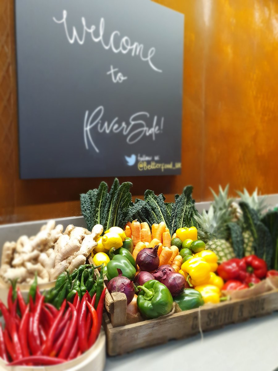 Reka Hangyal tweet media