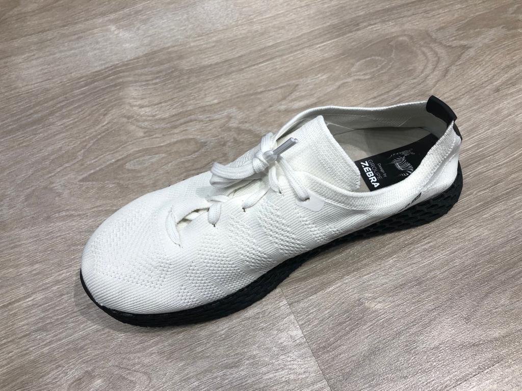 Groupe Zebra proud to partner with BASF on new ways to design the future of footwear, designing and delivering 3D printed shoes for real, a new footwear experience intensively validated by 50 BASF staff members at Formnext.
Eager to reinvent shoe design to develop your markets ?