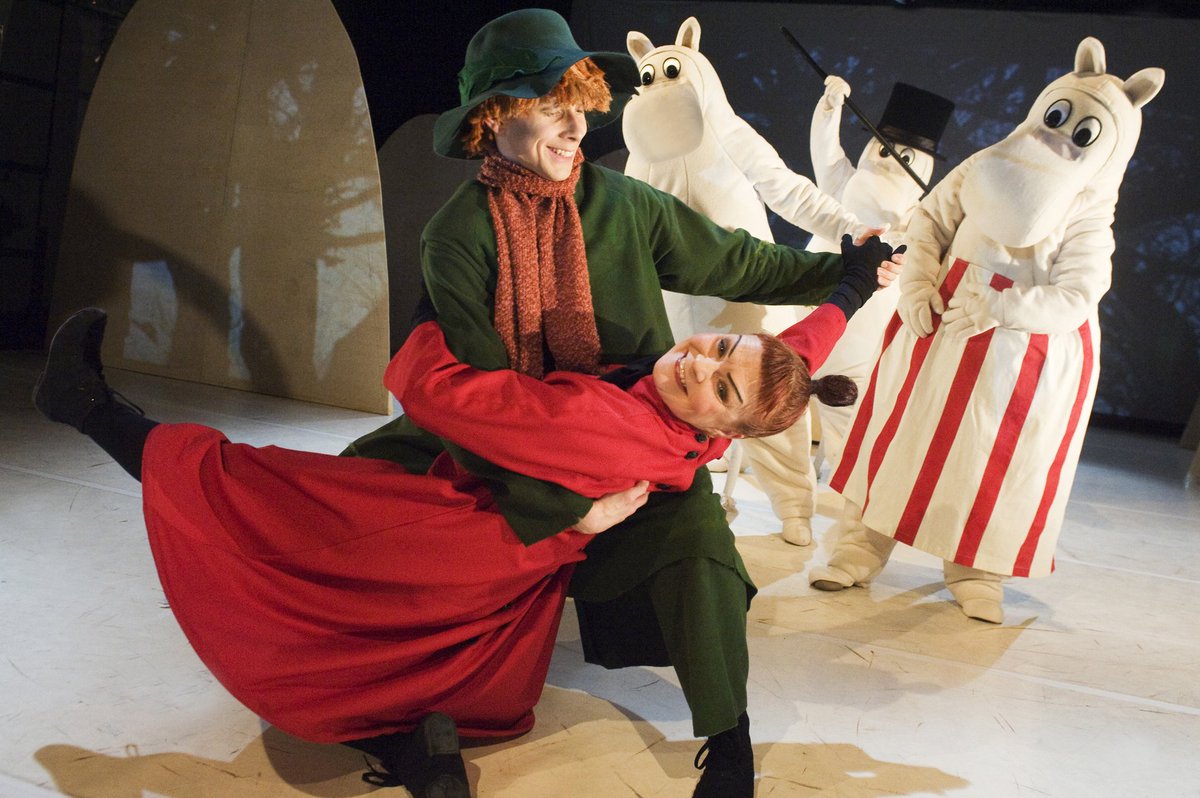 Tanssiva Muumilaakso palaa ohjelmistoon helmikuussa 20.-22.2.! Tervetuloa kanssamme juhlistamaan esityksen 10-vuotissyntymäpäivää 🎈 Liput nyt myynnissä lippu.fi/tanssiteatteri…