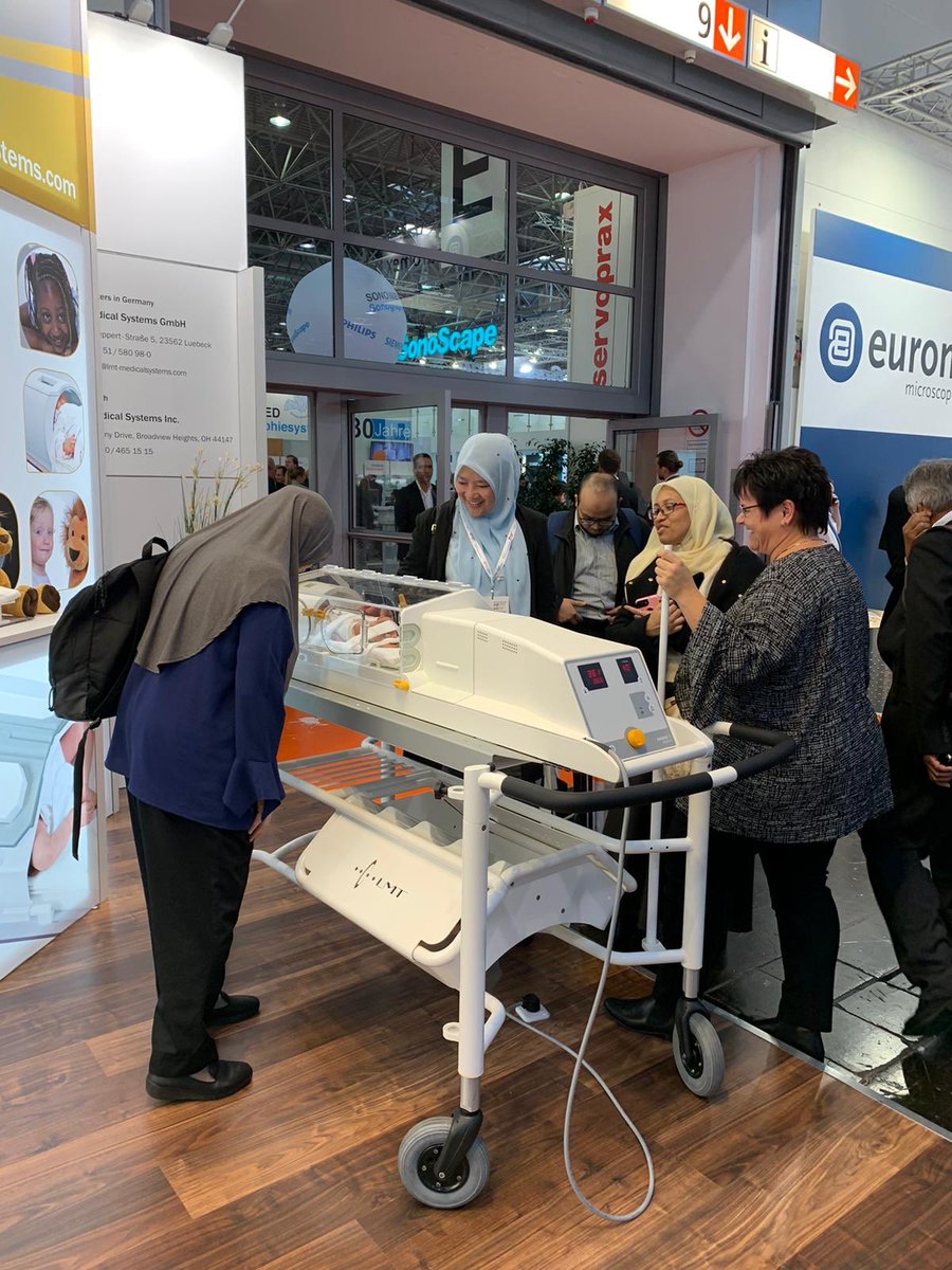 LMT_Marketing's tweet photo. Last day #MEDICA2019! Visit us in Hall 10, Booth A59 and learn more about our #MRI Diagnostics Incubator System nomagIC ADVANCED! MRI examinations for #newborns can be very easy! https://t.co/D6fICwA5nt