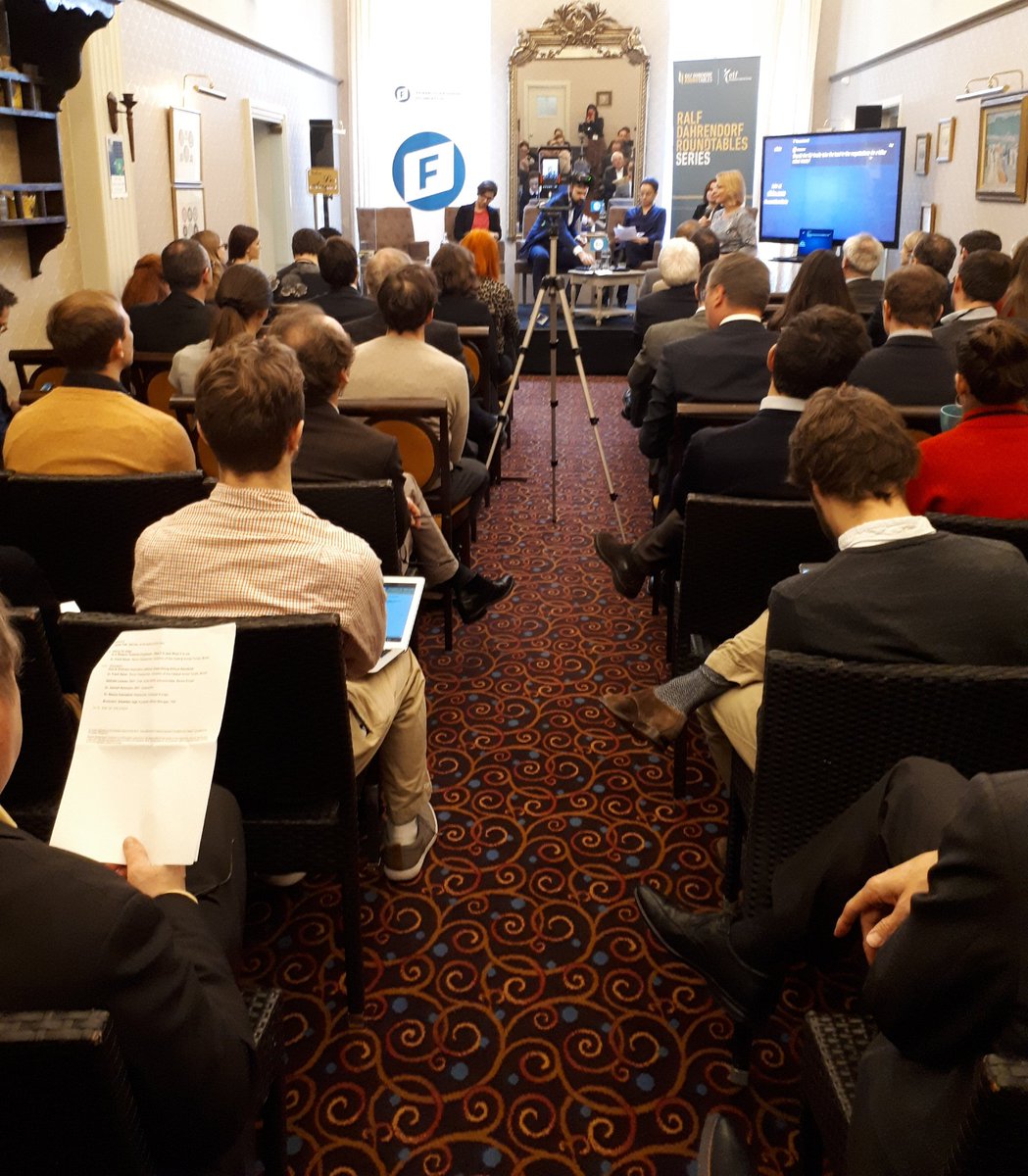 EurLiberalForum's tweet image. AI is drawing new lines on the battle field and outsmarting... us? Discussing #AI in defence with @samiraraf, @HNeumannMEP, @drfranksauer and @RCsernatoni. How can the international community define autonomy in weapon systems effectively? #ELFevent supported by @fnfeurope