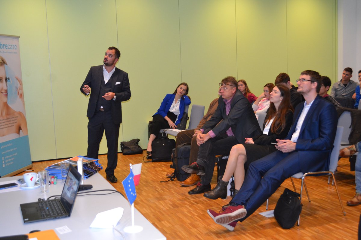 SmartLightingS1's tweet image. Pod záštitou #AspernSmartCityResearch ve Vídni a ústavu #SmartLightingSolution, jsme úspěšně uskutečnili mezinárodní konferenci věnovanou problematice měst budoucnosti, #Smartcities, biodynamickému osvětlení, plánování rozvoje měst a obcí v ČR.#sls#aspern
smartlightingsolution.cz/aspern-smart-c…