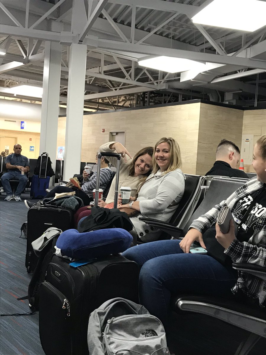 thebeaconJHS's tweet photo. STL<DC✈️ https://t.co/mSC1MbUFwF
