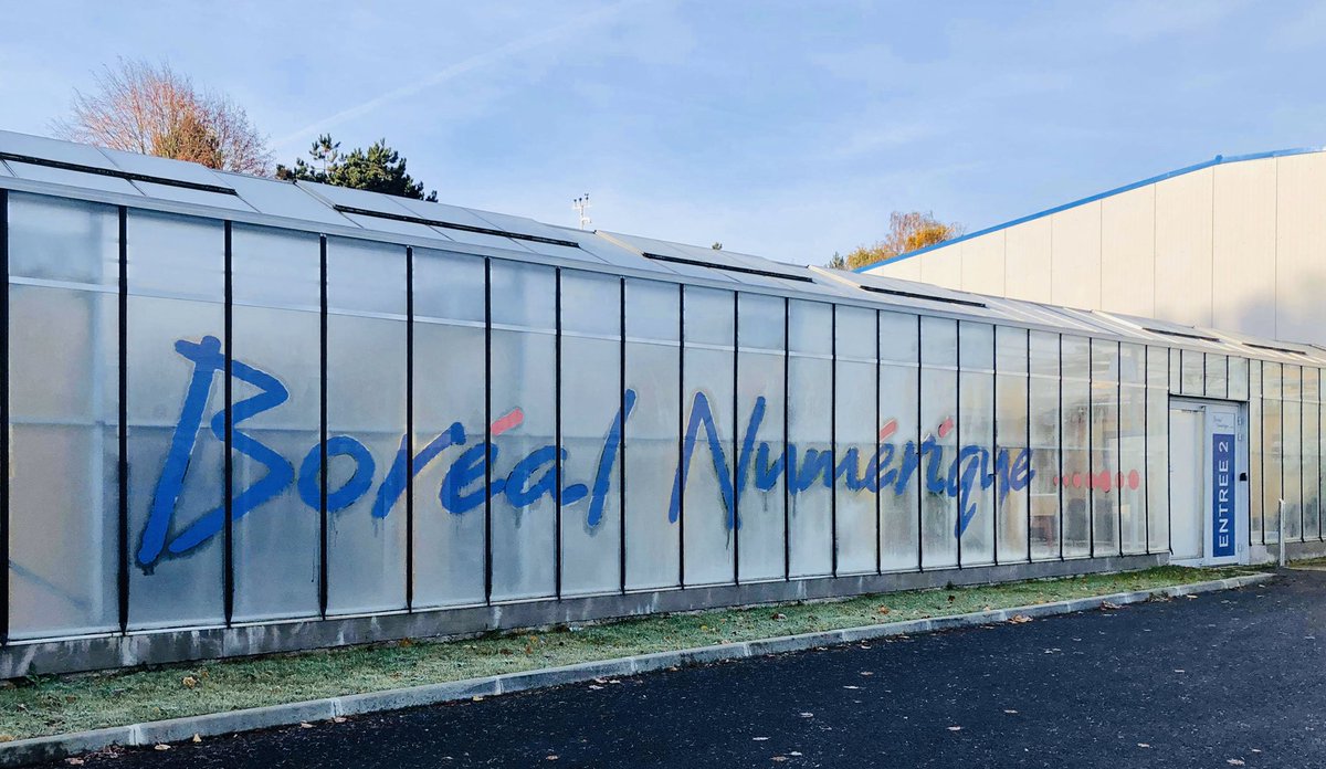 Il y a un peu de givre dans les bureaux 🥶❄️☃️ #borealnumerique #groupedecima #pepinieredentreprises il nous reste encore quelques espaces de disponibles. Contactez Émilie au 064 164 02 02. 🙂