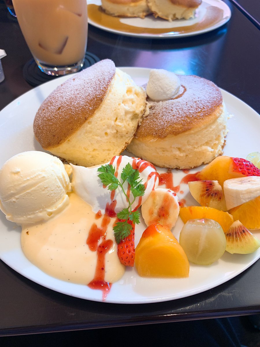 Azusa ゚ 2週連続でパンケーキ食べてる ダイエット中とは思えん食生活すぎるけど甘いものほんとやめれない 先週は米子のgram 今日は出雲のグランカフェf どっちもふあふあで美味しかった Azusa ゚ 2週連続でパンケーキ食べてる ダイエット中とは思えん食生活すぎるけど甘いものほんとやめれない 先週は米子のgram 今日は出雲のグランカフェf どっちもふあふあで美味しかった