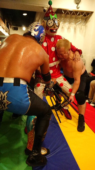 プロレスで蘇った 神輿やないねんから 神輿やないねんから Togetter