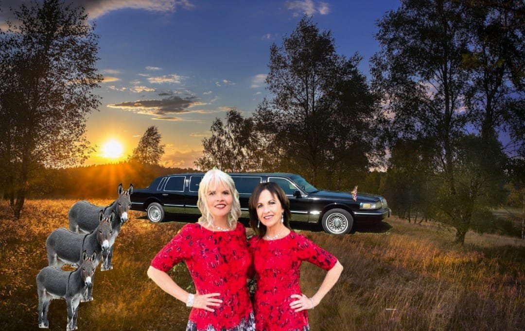 "Christmas In July For April"
Touching Hearts Worldwide
Don't wait for the movie...
You can hear it now at Countrybandstand.com
@SmithSistersBlu