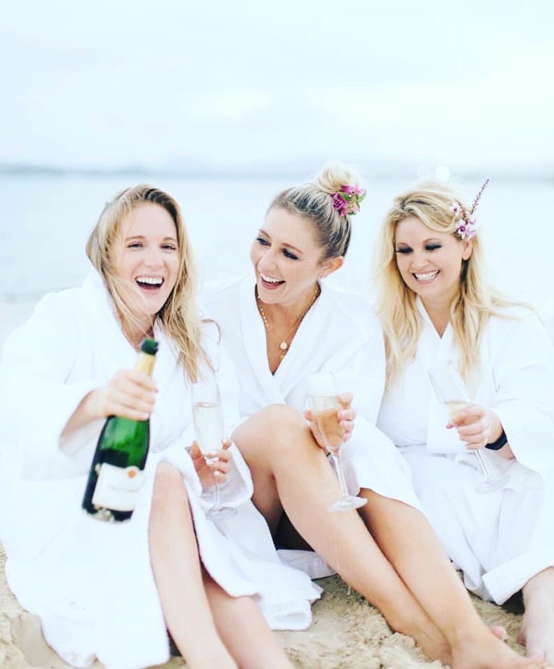 Can someone say “Girls Trip”!? We sure can! 

¿Alguien puede decir 'Girls Trip'?  ¡Seguro que podemos!

#southamericaventureltd #jumbybayresort #luxurylocations #latinotravel #caribbeantourism #loveantiguabarbuda #groups #girlstrip